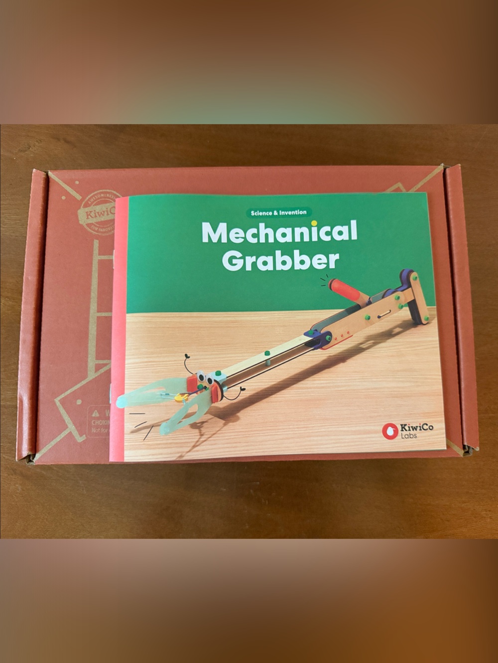 New KiwiCo Mechanical Grabber Kit